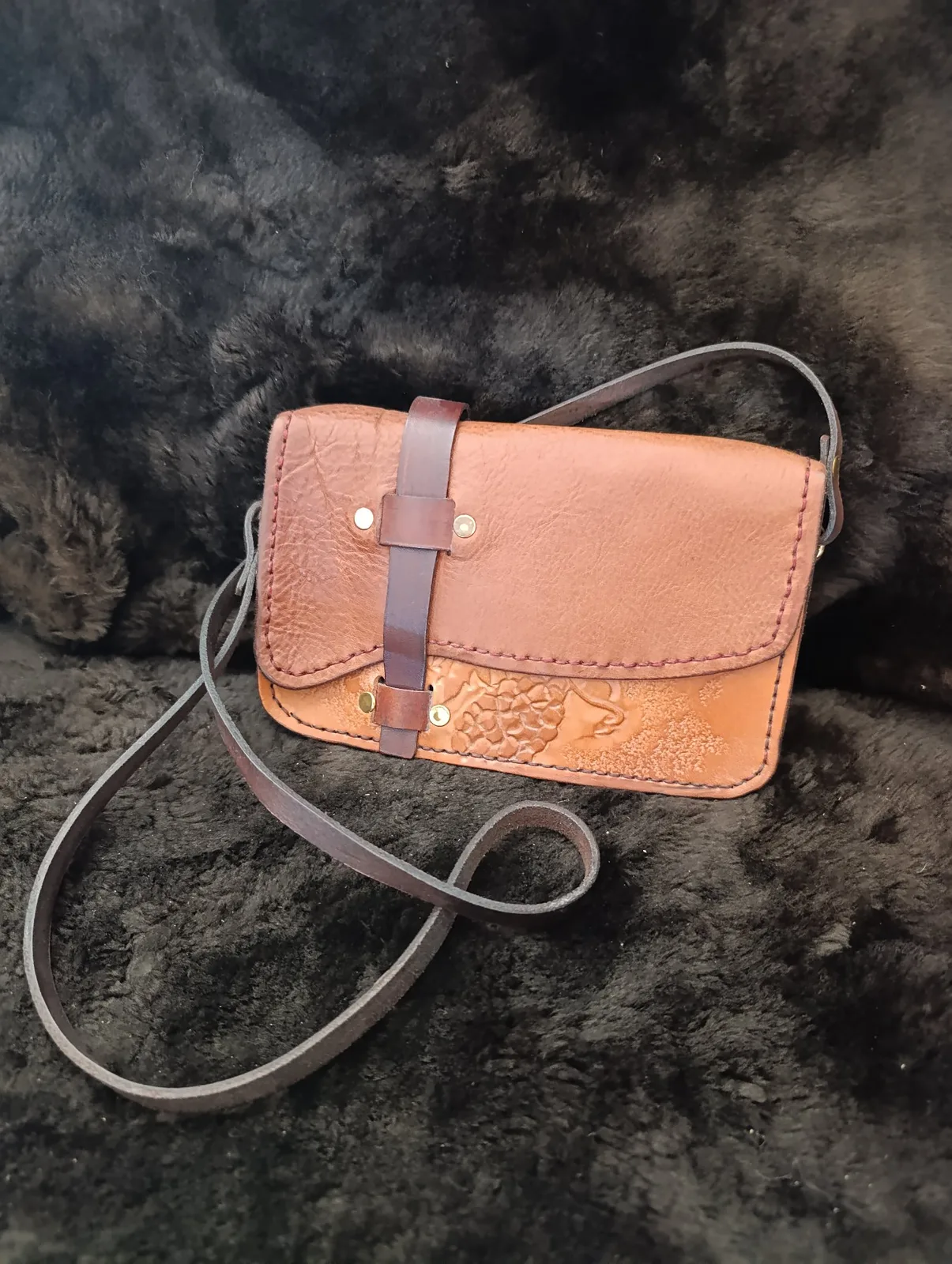 Sacs & sacoches en cuir artisanales et sur mesure