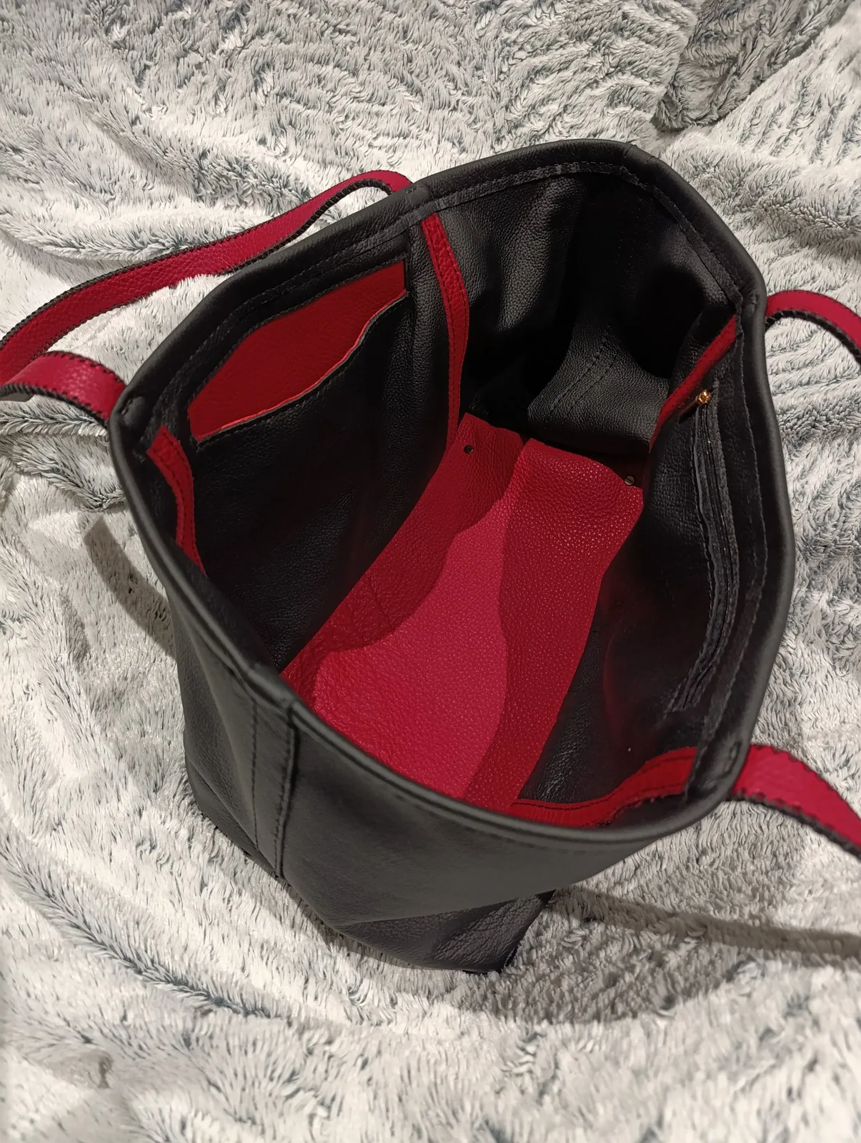 Sacs & sacoches en cuir artisanales et sur mesure