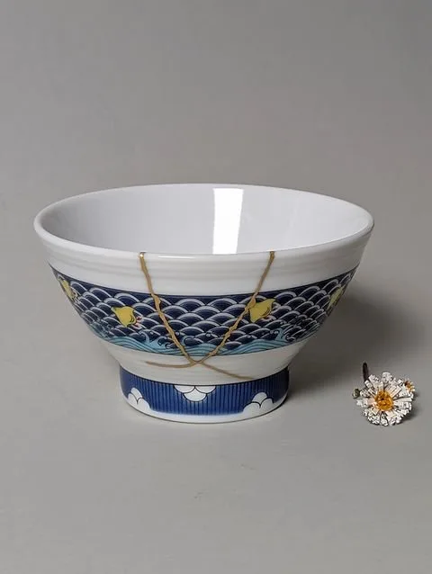 Bol en porcelaine de chez Style du Japon - Kintsugi Traditionnel Japonais Or 23k