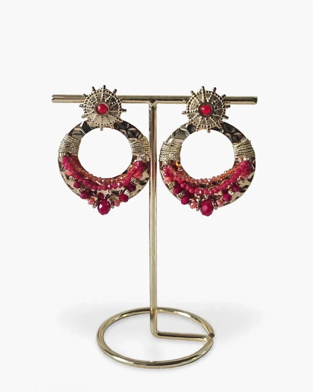 Boucles d’oreilles artisanales | Éclat framboise et doré — PERLAPHÉA by Krys, Bijouterie (photo 2/4)