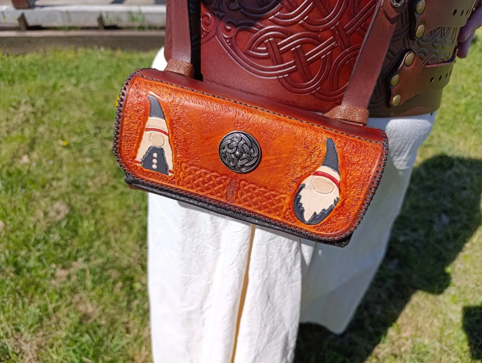 Sacs & sacoches en cuir artisanales et sur mesure
