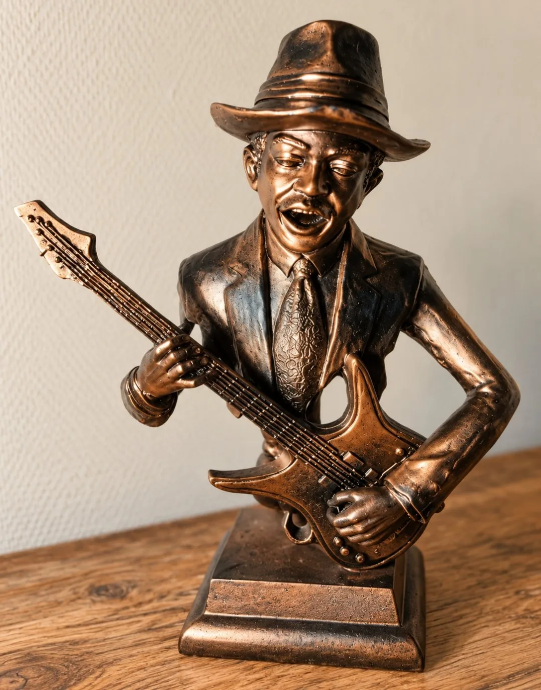 Guitariste — Art Flo Création, Création d'objets / Décoration à Lacs