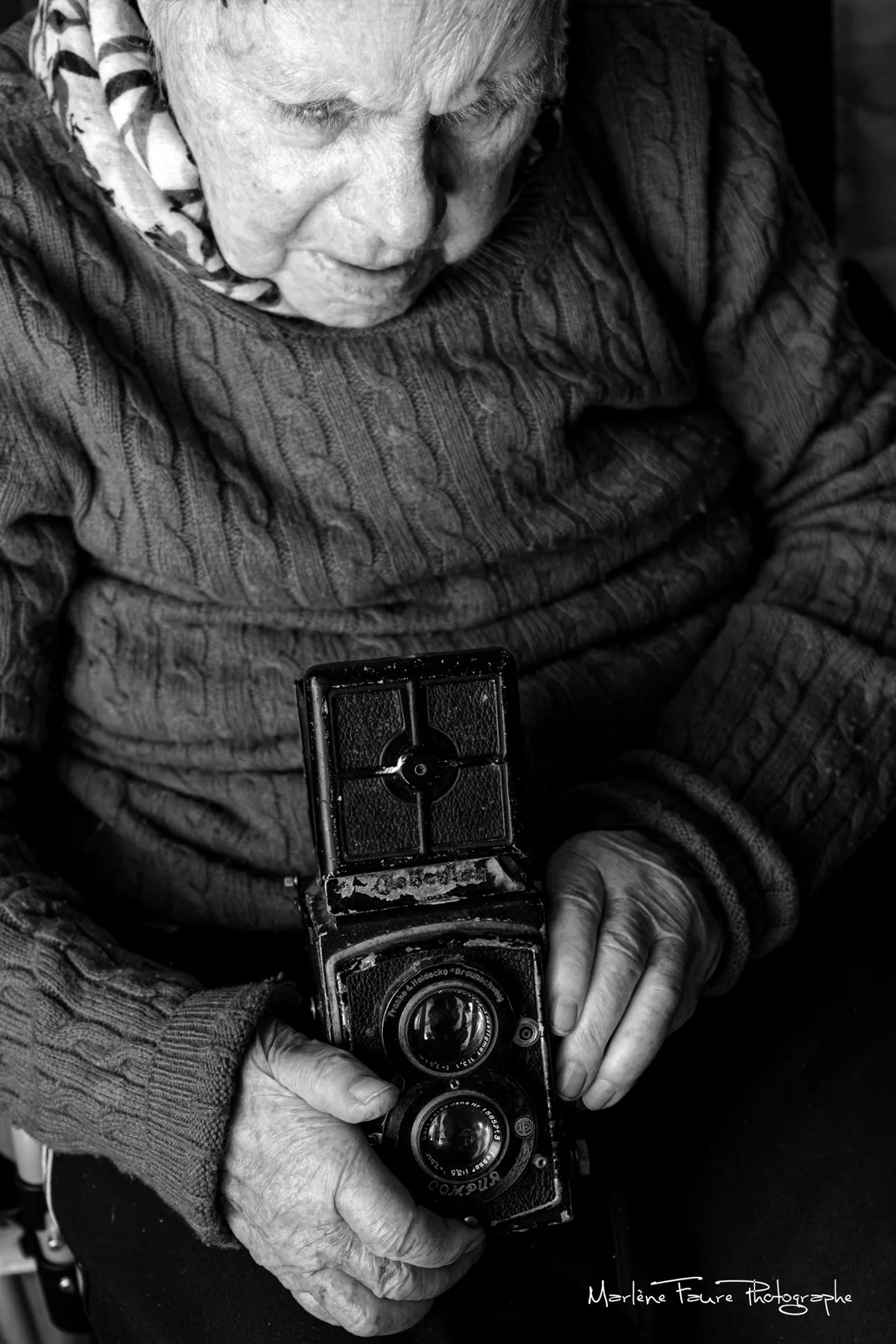 Photographe et monitrice éducatrice